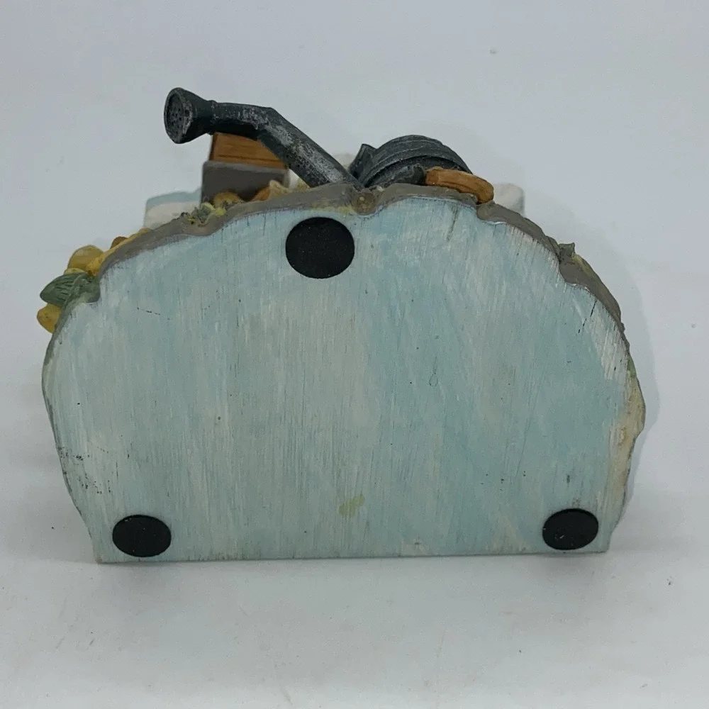 Bunny Hare Resin Spring Garden‎ Watering Can Ceramic Bookends 5 5/8" Tall - Picture 15 of 16